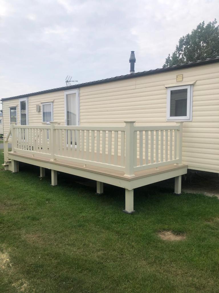 ホテル 8 Berth Caravan クラクトン・オン・シー エクステリア 写真